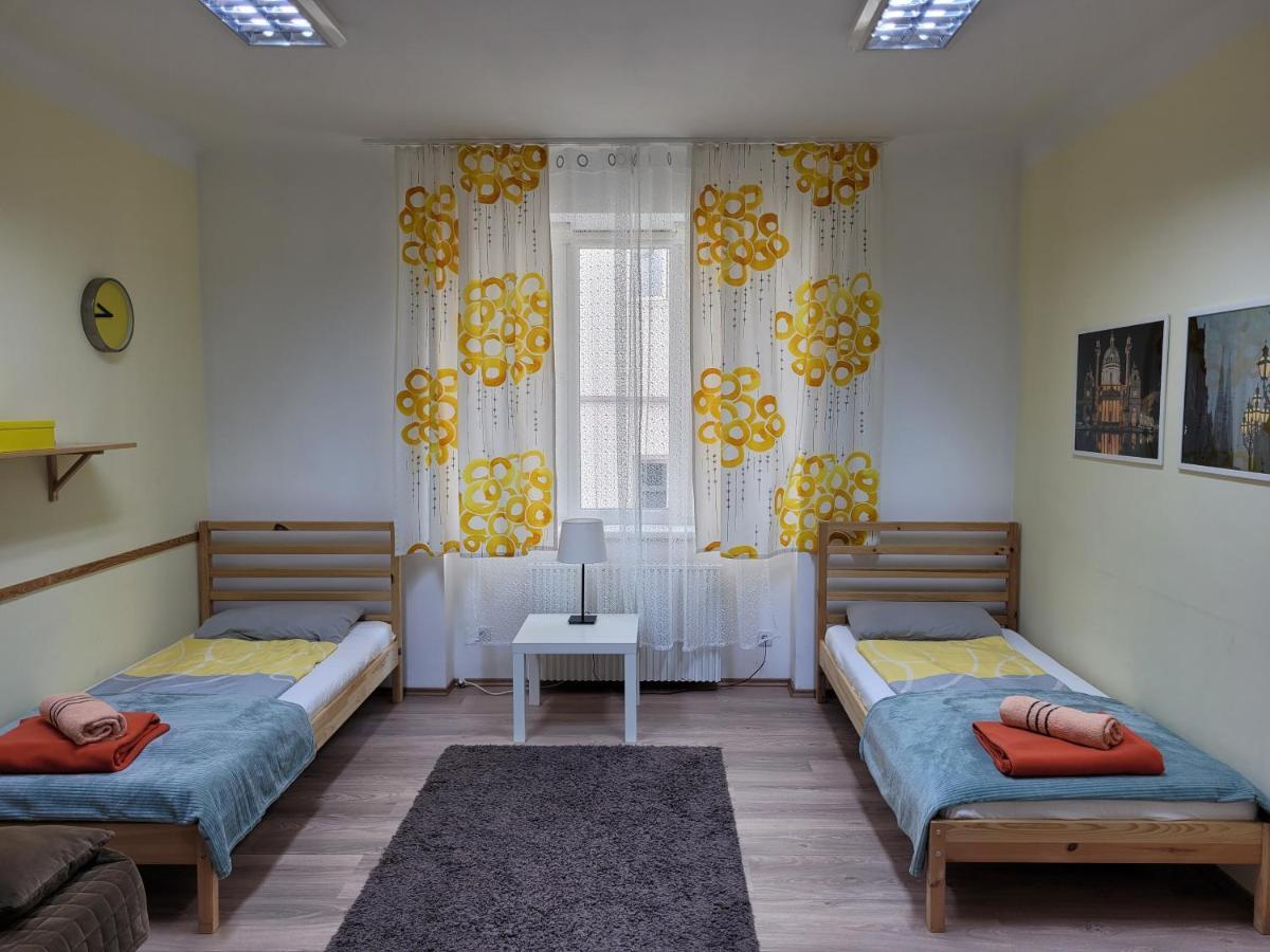 Budget Studio Near Prater Vienna Exterior photo